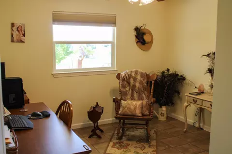 Other - 12075 Kern Dr, Redding, CA 96003 photo 5 of 14