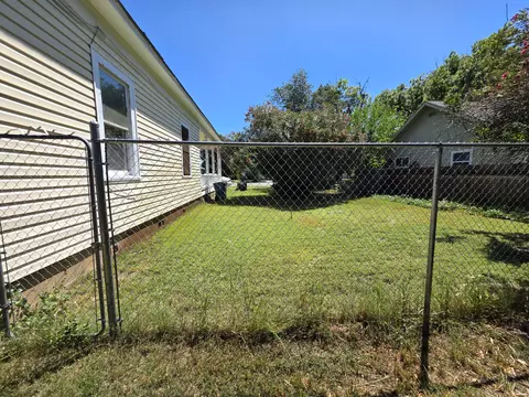 Exterior - 1414 Marin St, Corning, CA 96021 photo 7 of 13