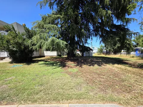 Exterior - 1414 Marin St, Corning, CA 96021 photo 10 of 13
