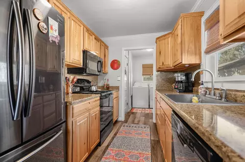 2476 California St, Redding, CA 96001 photo 7