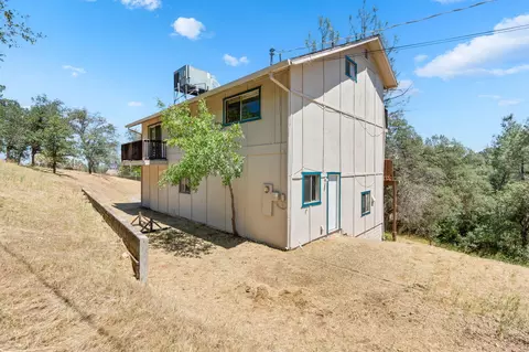 Exterior - 8741 Prospectors Rd, Redding, CA 96001 photo 8 of 13