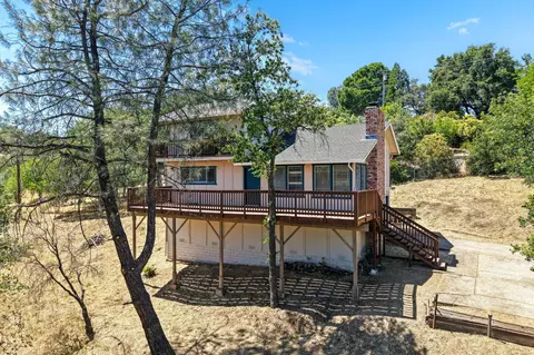 Exterior - 8741 Prospectors Rd, Redding, CA 96001 photo 7 of 13