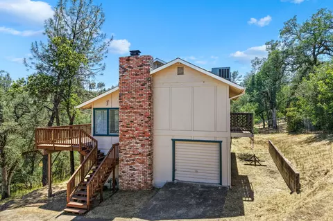 Exterior - 8741 Prospectors Rd, Redding, CA 96001 photo 2 of 13