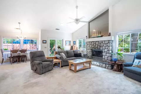 Other - 1761 Edgewood Dr, Redding, CA 96003 photo 1 of 3