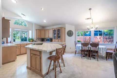 Kitchen - 1761 Edgewood Dr, Redding, CA 96003 photo 2 of 3