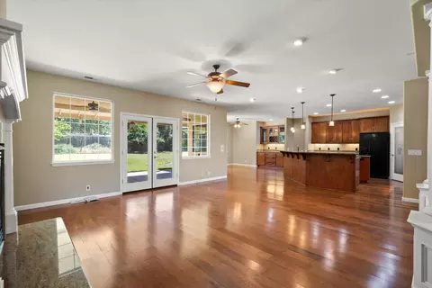 Living - 22745 Daha Dr, Red Bluff, CA 96080 photo 2 of 8