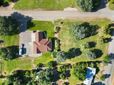 View/Area - 22745 Daha Dr, Red Bluff, CA 96080 photo 3 of 4