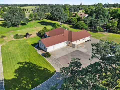 View/Area - 22745 Daha Dr, Red Bluff, CA 96080 photo 2 of 4