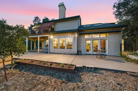 Exterior - 8745 Glendive Ln, Redding, CA 96001 photo 6 of 14