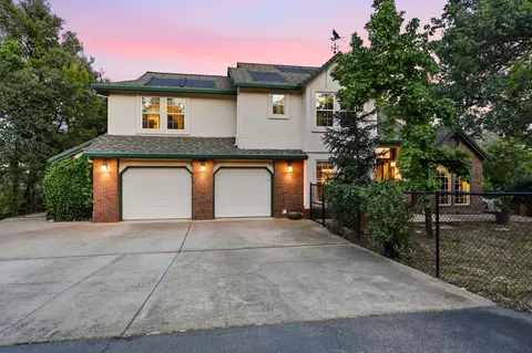 Exterior - 8745 Glendive Ln, Redding, CA 96001 photo 13 of 14