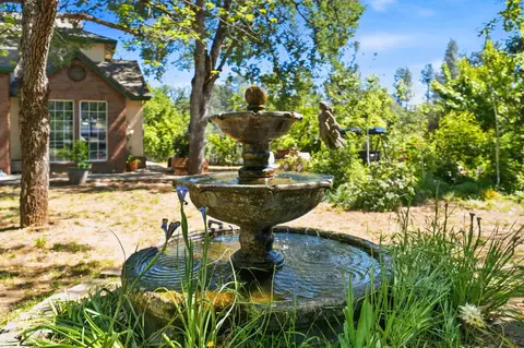 Exterior - 8745 Glendive Ln, Redding, CA 96001 photo 5 of 14