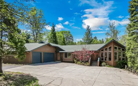 509 Jefferson, Mount Shasta, CA 96067