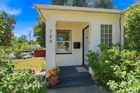 Other - 784 Lakeview Dr, Redding, CA 96001 photo 1 of 2