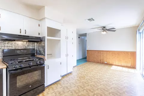 Kitchen - 2522 Belladonna St, Redding, CA 96002 photo 2 of 2