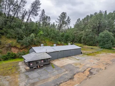 Other - 1609 Kenyon Dr, Redding, CA 96001 photo 2 of 25