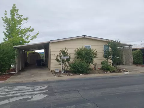 4708 Underwood Dr, Redding, CA 96003 photo 4
