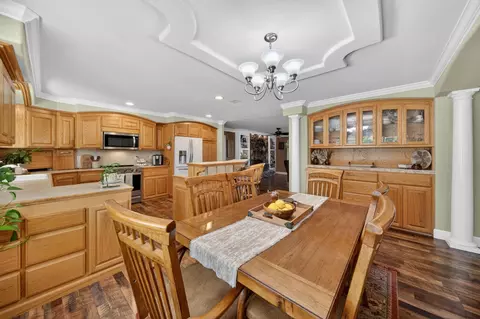 Dining - 7302 Bohn Blvd, Anderson, CA 96007 photo 1 of 1