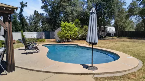 Exterior - 7302 Bohn Blvd, Anderson, CA 96007 photo 21 of 23