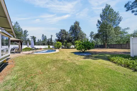 Exterior - 7302 Bohn Blvd, Anderson, CA 96007 photo 11 of 23
