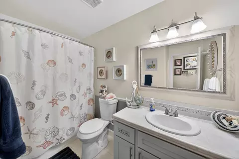 Bath - 7302 Bohn Blvd, Anderson, CA 96007 photo 2 of 2