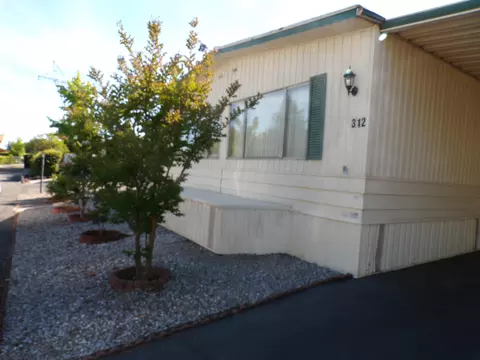 1221 E Cypress Ave, Redding, CA 96002