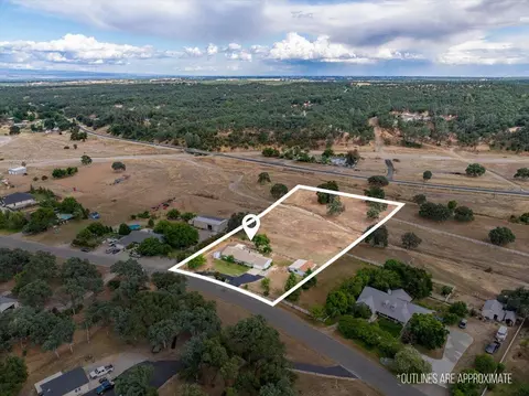 View/Area - 18805 Drake Rd, Red Bluff, CA 96080 photo 2 of 12