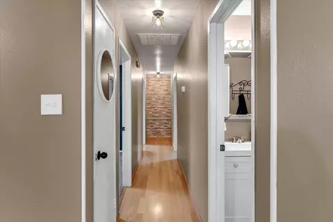 Entry Way - 18805 Drake Rd, Red Bluff, CA 96080 photo 3 of 3