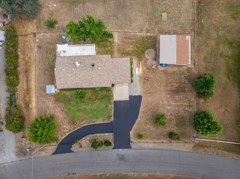 View/Area - 18805 Drake Rd, Red Bluff, CA 96080 photo 1 of 12