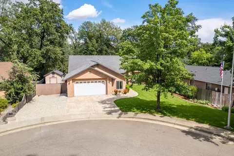 2541 Smith Ave, Shasta Lake, CA 96019