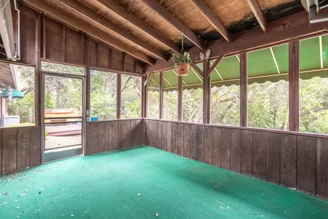 Exterior - 3175 Pinehaven Dr, Redding, CA 96003 photo 3 of 6