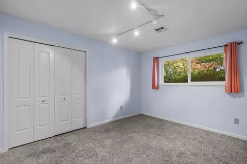 Bedroom - 4218 Jane St, Redding, CA 96002 photo 5 of 15