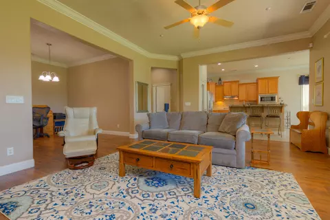 Living - 1935 Tarmac Rd, Redding, CA 96003 photo 5 of 6
