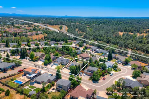 View/Area - 1935 Tarmac Rd, Redding, CA 96003 photo 4 of 9