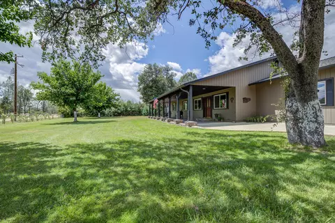 Exterior - 17536 Oly Way, Anderson, CA 96007 photo 3 of 15