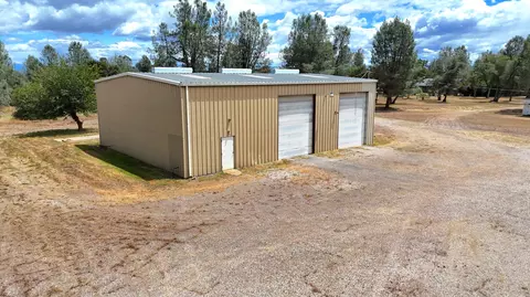 Exterior - 17536 Oly Way, Anderson, CA 96007 photo 14 of 15