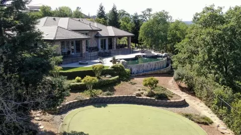 801 Palatine Ct, Redding, CA 96001
