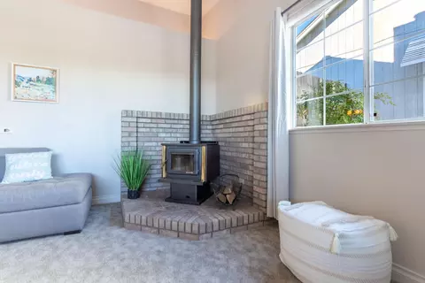 484 Dominica Ct, Redding, CA 96003 photo 7