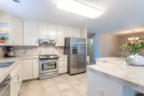484 Dominica Ct, Redding, CA 96003 photo 10