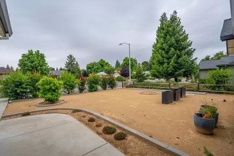 Exterior - 3164 Harlan Dr, Redding, CA 96003 photo 19 of 24
