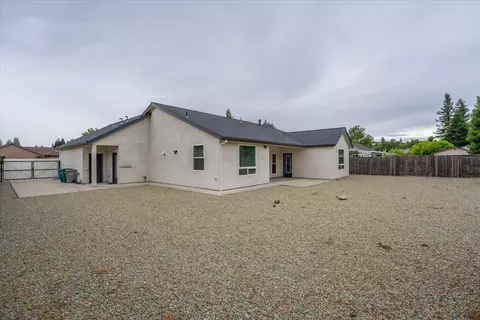 Exterior - 3164 Harlan Dr, Redding, CA 96003 photo 11 of 24