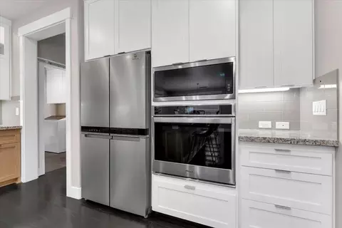 Kitchen - 3164 Harlan Dr, Redding, CA 96003 photo 10 of 10