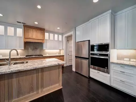 Kitchen - 3164 Harlan Dr, Redding, CA 96003 photo 2 of 10