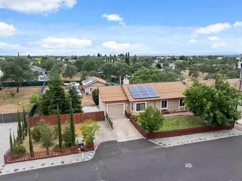 19581 Feather Falls Pl, Cottonwood, CA 96022