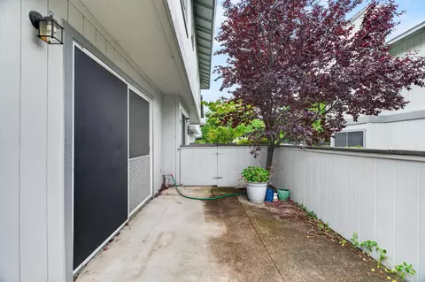 Exterior - 200 Ridgetop Dr #22, Redding, CA 96003 photo 3 of 6