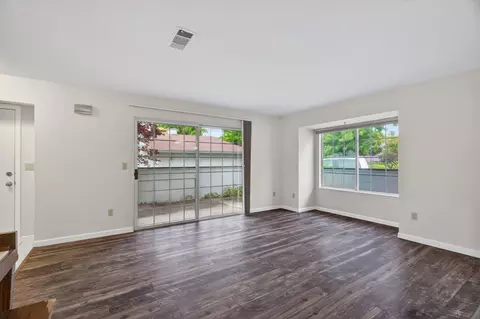 Living - 200 Ridgetop Dr #22, Redding, CA 96003 photo 4 of 4