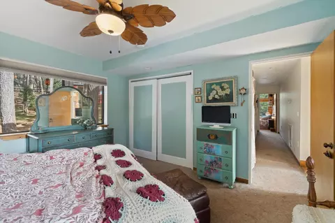 Bedroom - 200 Button Rd, Weaverville, CA 96093 photo 4 of 6