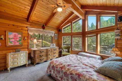 Bedroom - 200 Button Rd, Weaverville, CA 96093 photo 1 of 6