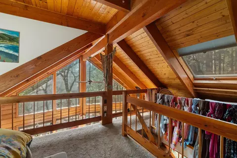 Entry Way - 200 Button Rd, Weaverville, CA 96093 photo 2 of 5