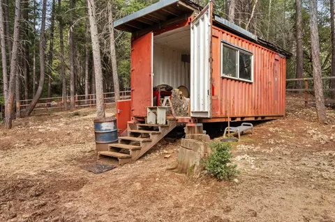 Exterior - 200 Button Rd, Weaverville, CA 96093 photo 18 of 21