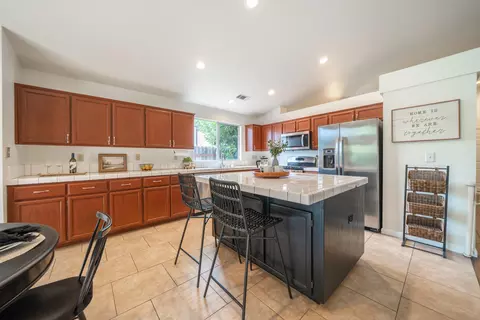 Kitchen - 1925 Jeanae Ct, Redding, CA 96002 photo 1 of 4